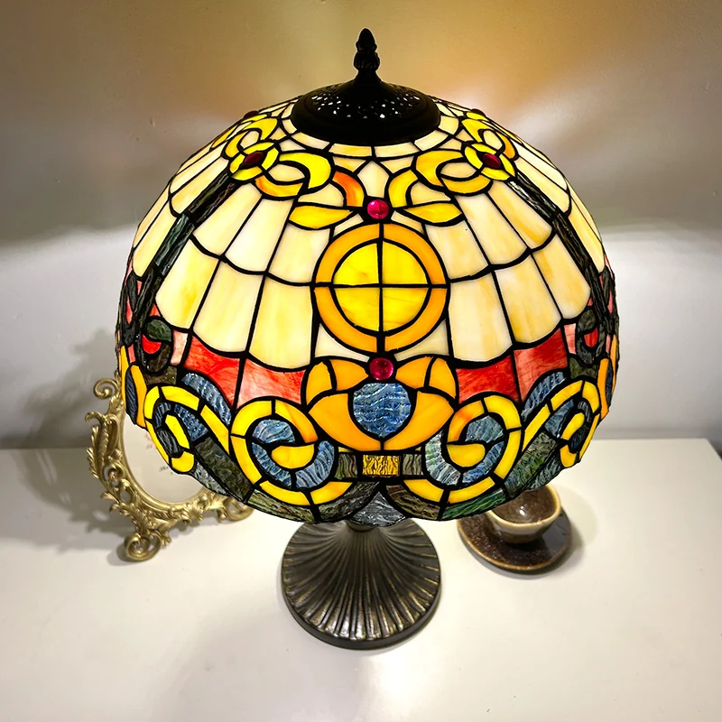 Abajur Tiffany Clássico Areia 60cm