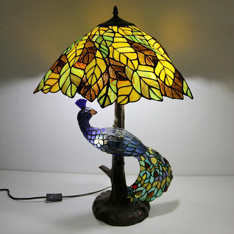 Abajur Tiffany Folha de Outono Pavão 70cm