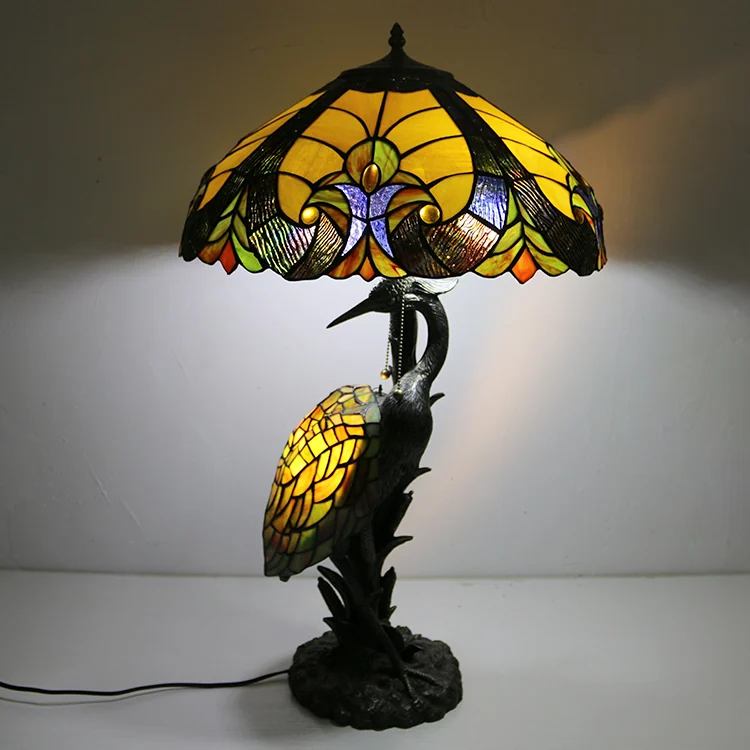 Abajur Tiffany Libélula Esmeralda 76cm