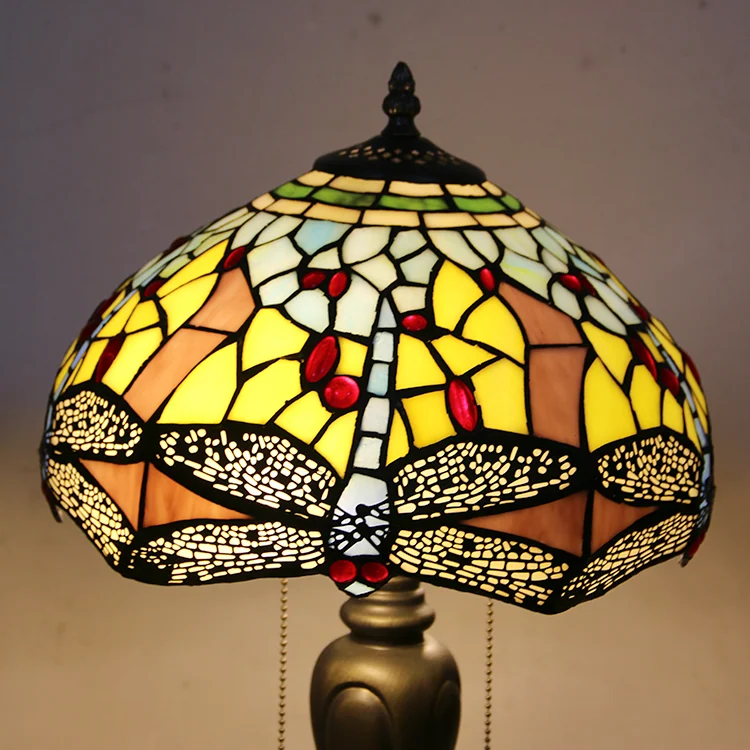 Abajur Tiffany Libélula Dourada 58cm