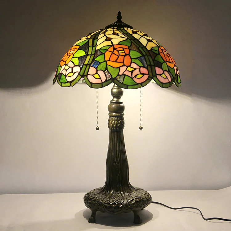 Abajur Tiffany Rosa Clássica 65cm