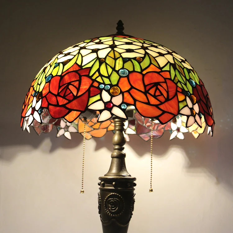 Abajur Tiffany Rosa Encantada 65cm