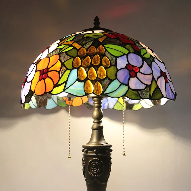 Abajur Tiffany Flores da Primavera 65cm
