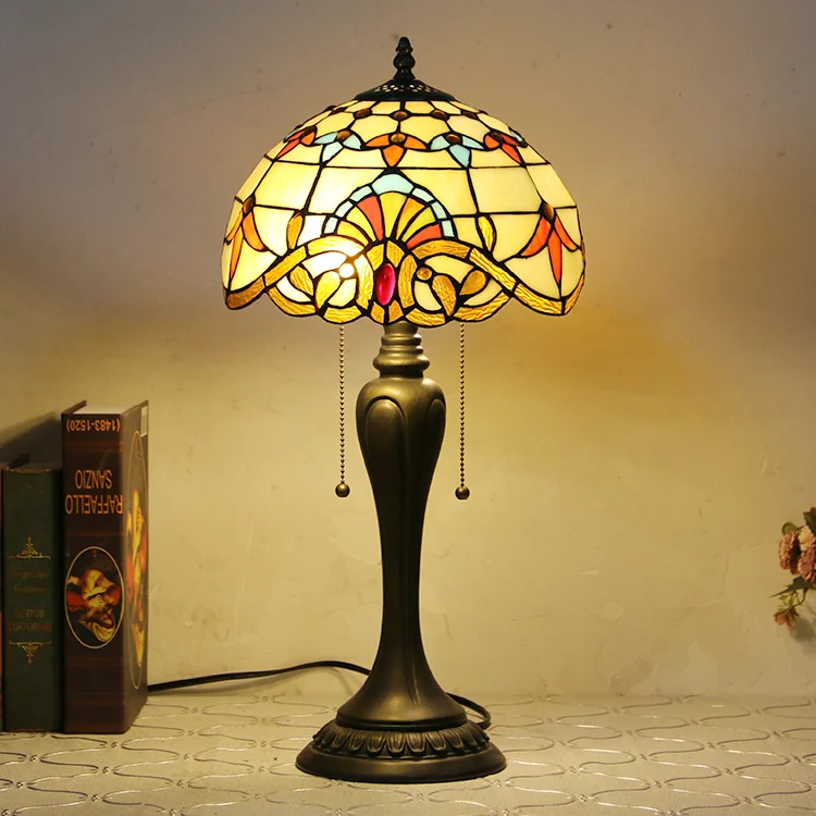 Abajur Tiffany Barroco Dourado 58cm