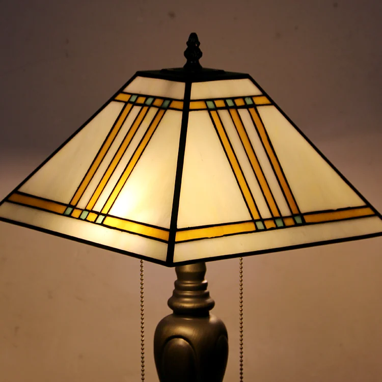 Abajur Tiffany Geométrico Bronze 58cm