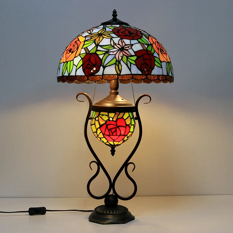 Abajur Tiffany Campo Florido 75cm