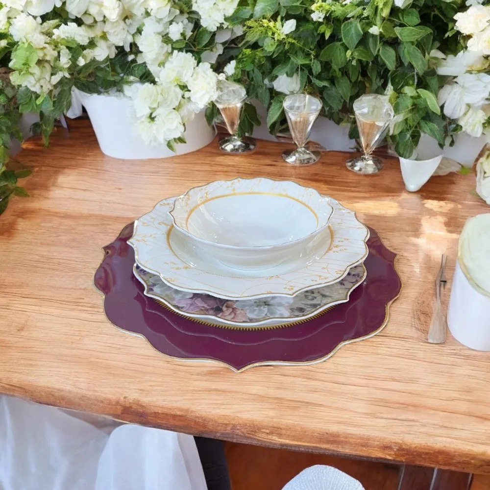 Aparelho de Jantar Porcelana Essenza 24 Peças em ambiente decorado