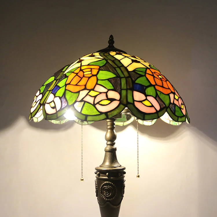 Abajur Tiffany Rosa Dourada 65cm